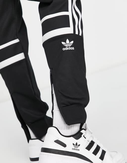 Adidas original challenger sale