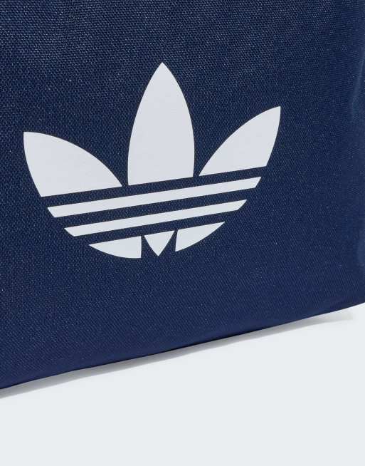 adidas Originals Adicolor classic backpack in night indigo, 2 of 3