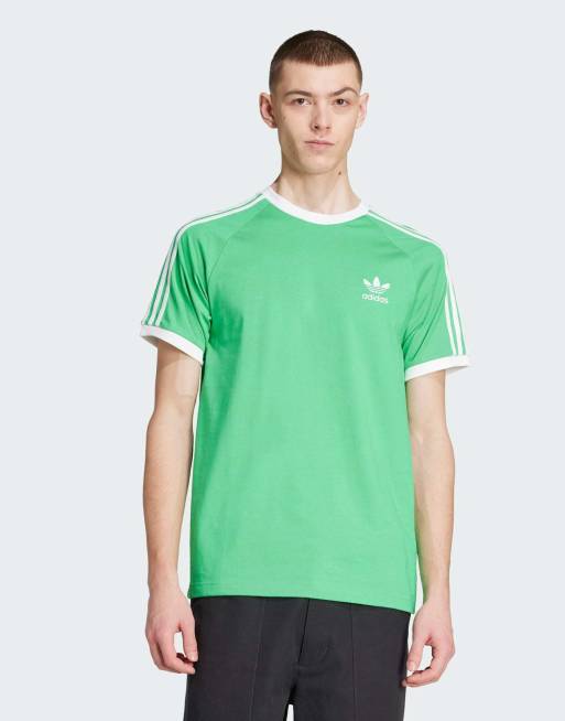 adidas Originals - adicolor Classics - T-shirt verde energia / bianca con 3 strisce