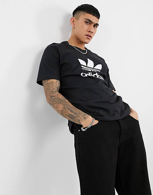 adidas Originals adicolor classics trefoil T-shirt in black | ASOS