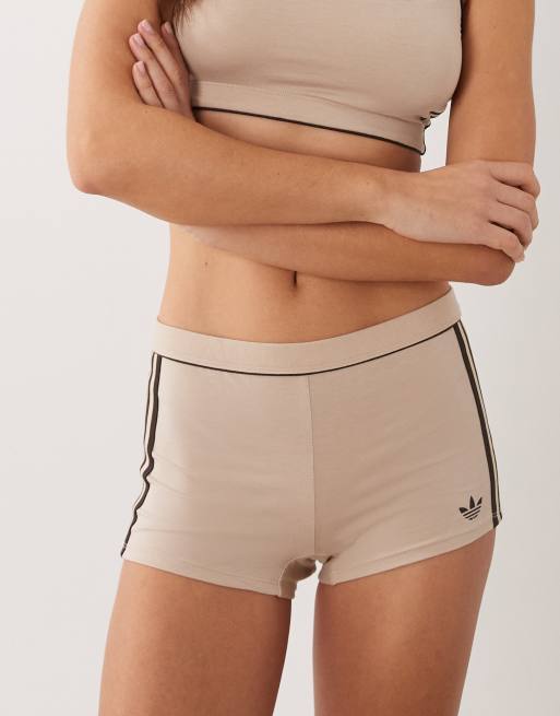 adidas Originals – adicolor – Comfort Flex – Beige shorts, 5 av 5