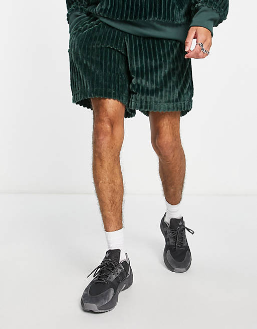 adidas Originals adicolor Contempo shorts in dark green | ASOS