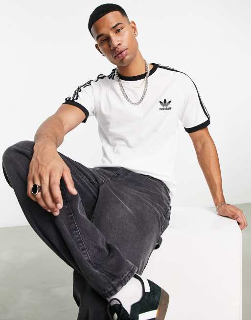 Adidas t shirt style on sale