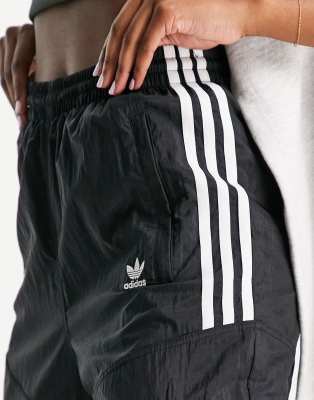 adidas pants with pockets