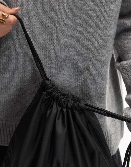 adidas Originals Adicolor drawstring bag in black, 4 of 4
