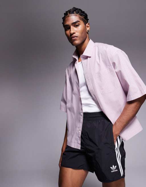 adidas Originals adicolor K rzer geschnittene Polyester Shorts