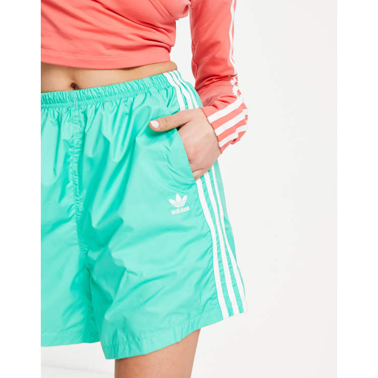 Adidas quake shorts 2025