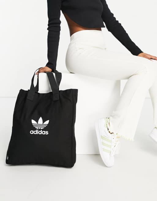 adidas Originals adicolor large logo canvas tote bag in black