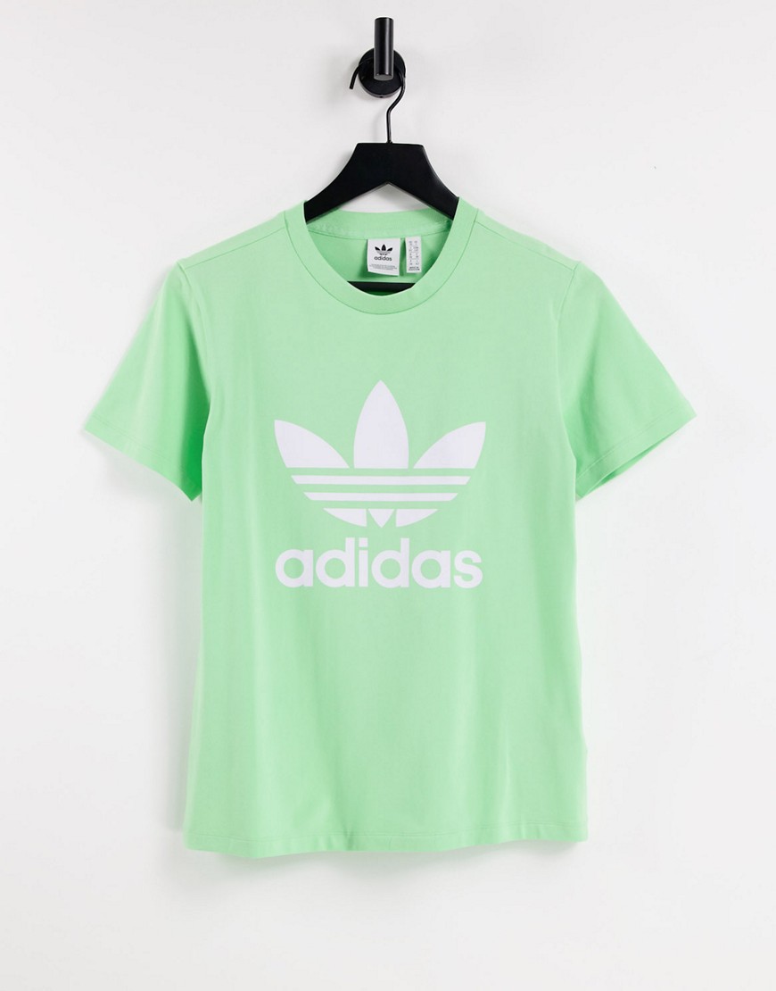 Adidas Originals adicolor large logo T-shirt in mint-Green