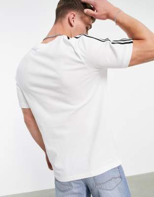adidas Originals adicolor lock-up 3-Stripes T-shirt in white | ASOS