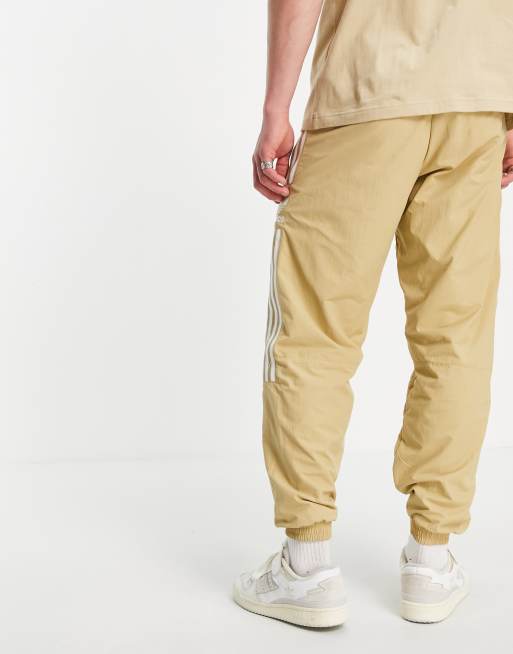 Jogging beige adidas hot sale