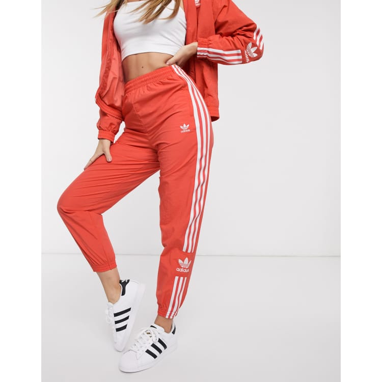 Jogging adidas locked up sales