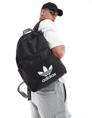 adidas Originals adicolor logo backpack in black