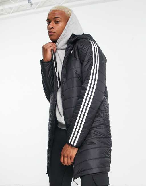 adidas Originals Adicolor Longline Steppjacke in Schwarz mit den 3 Streifen und Kapuze
