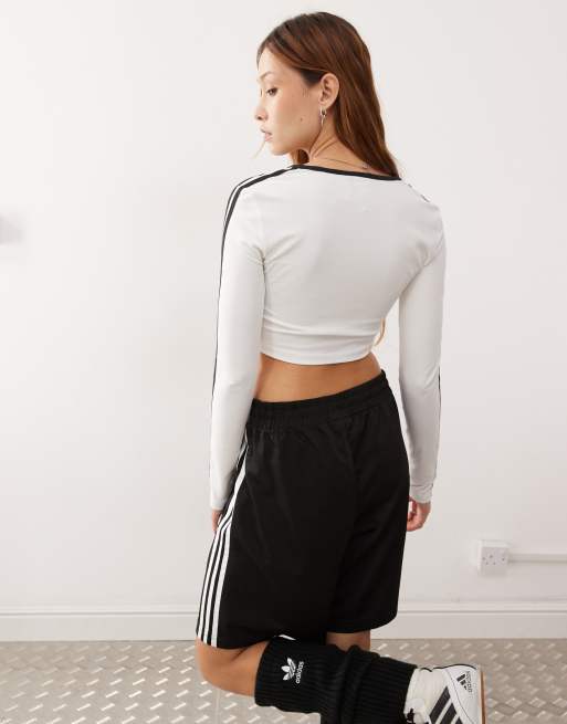 Maglietta adidas corta bianca on sale