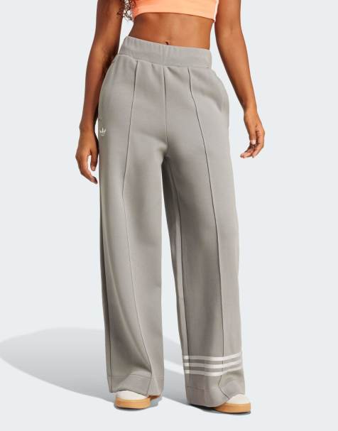 adidas Originals Adicolor neuclassics track pants in grey three / grey one - view 1