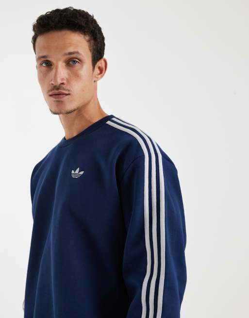 adidas Originals – Adicolor – Oversize-Sweatshirt in Night Indigo mit Rundhalsausschnitt und den 3 Streifen in Grey Two, 3 von 5