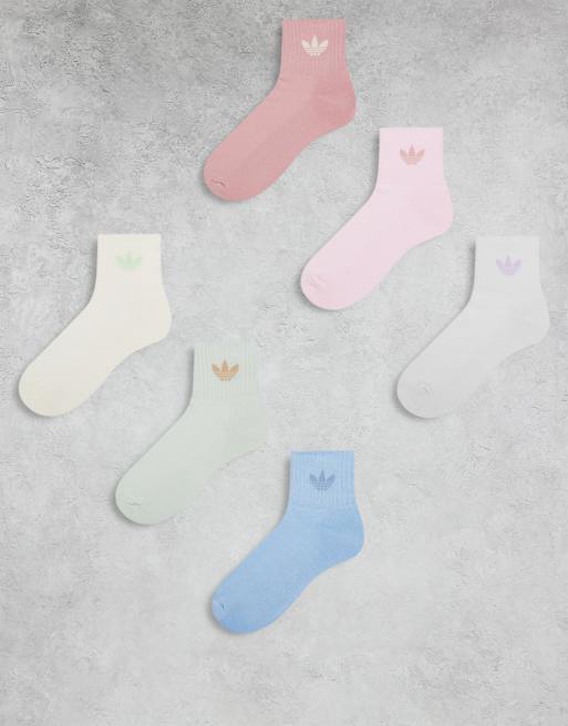 adidas Originals - adicolor - Pakke med 6 par ankelsokker med trekløver i pastelfarver