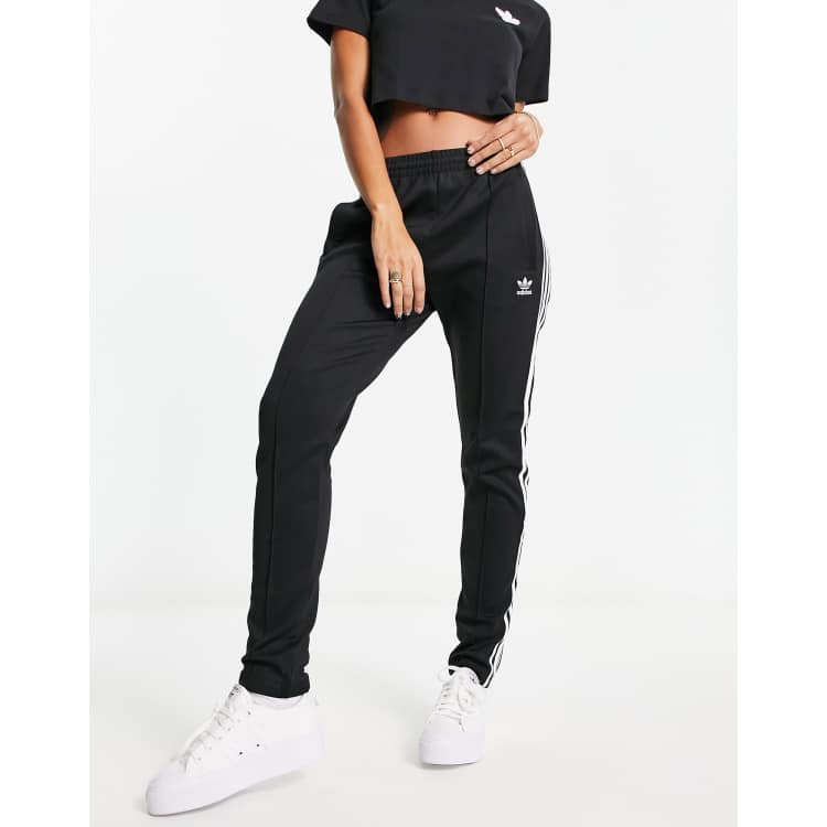 Jogging adidas noir hot sale et blanc slim