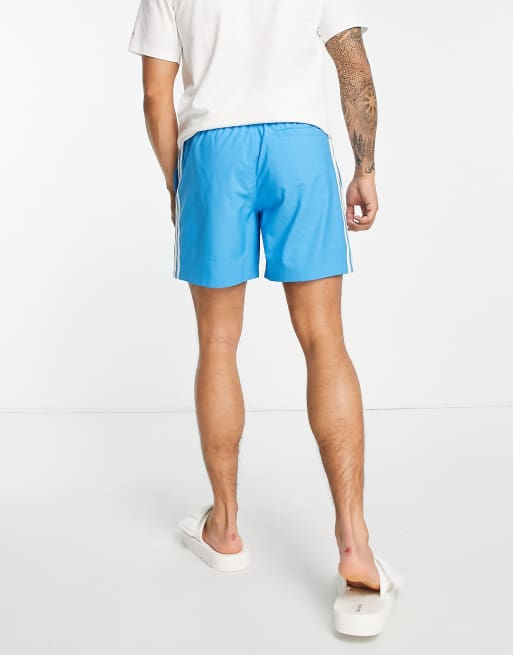 adidas Originals adicolor Pantaloncini azzurri con tre strisce