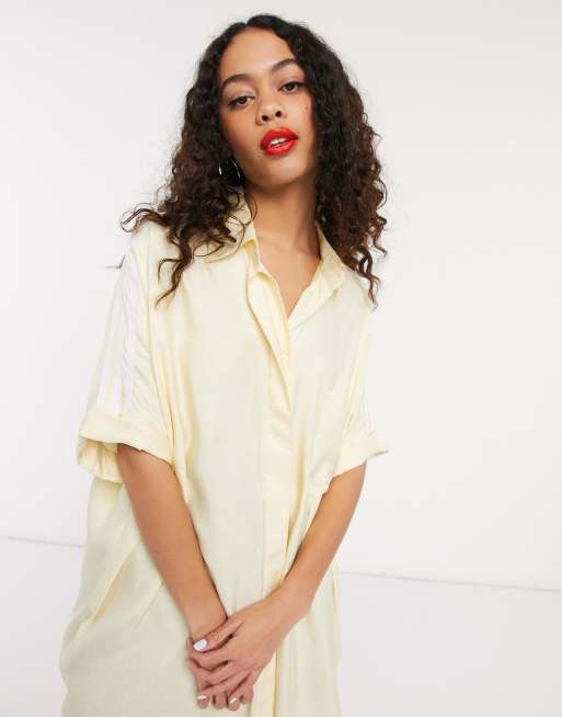 adidas Originals Adicolor Robe chemise satin e manches courtes Jaune