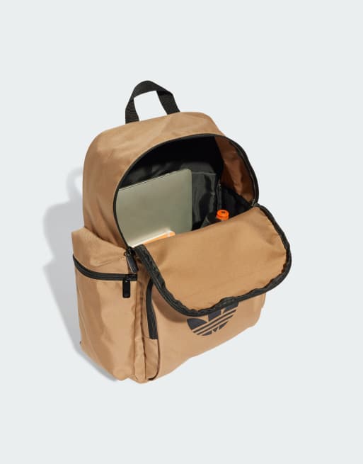 adidas Originals – Adicolor – Rucksack in Cardboard/Schwarz