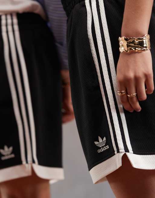 Adidas originals adicolor retro shorts in black top