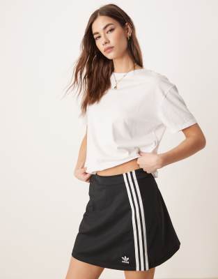 Adicolor skirt in black