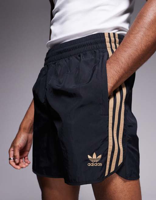 adidas Originals - Adicolor - Sprinter - Short in zwart en beige, 3 van 5