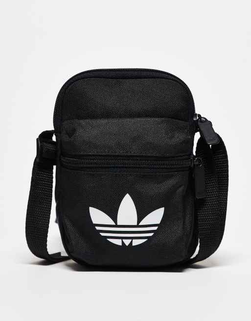 adidas Originals – Adicolor – Svart och vit, klassisk väska för festivalen