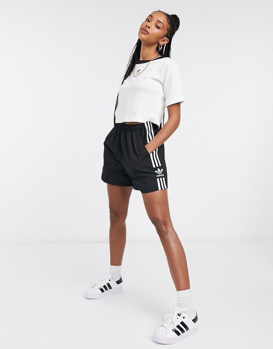 Adidas Originals – adicolor – Svarta shorts med 3 ränder