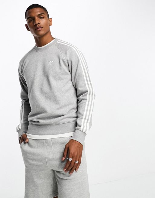 adidas Originals – adicolor – Sweatshirt in Grau mit drei Streifen