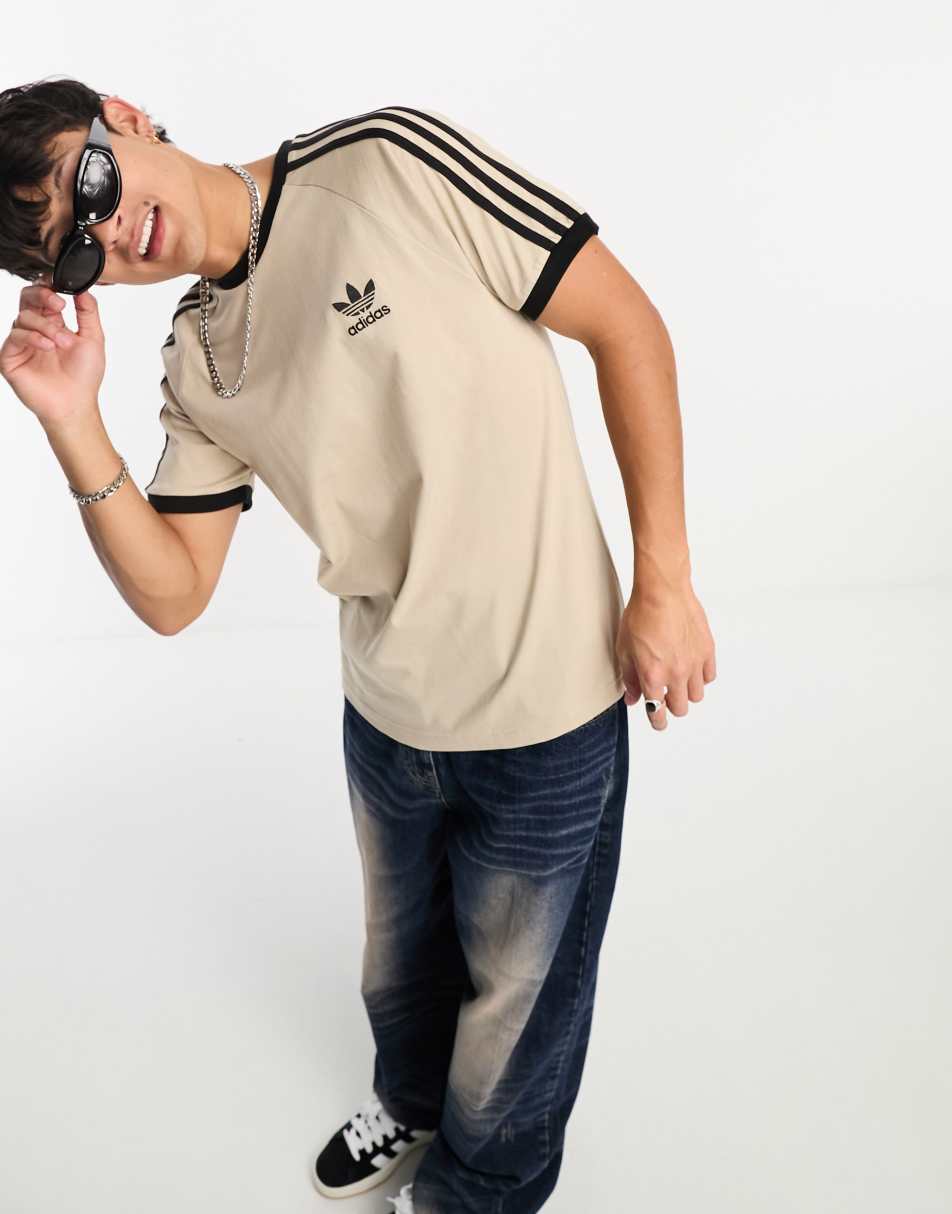 adidas Originals Adicolor t-shirt in beige