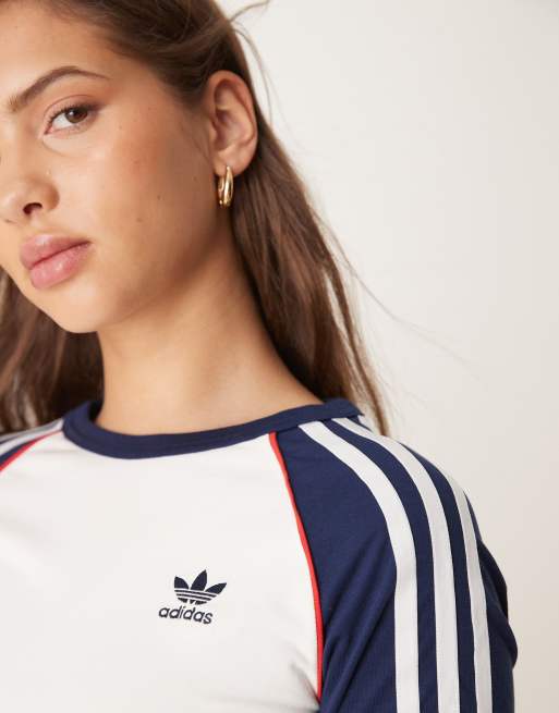 adidas Originals – adicolor – T-Shirt in Weiß und Rot mit Raglanärmeln, 4 von 4
