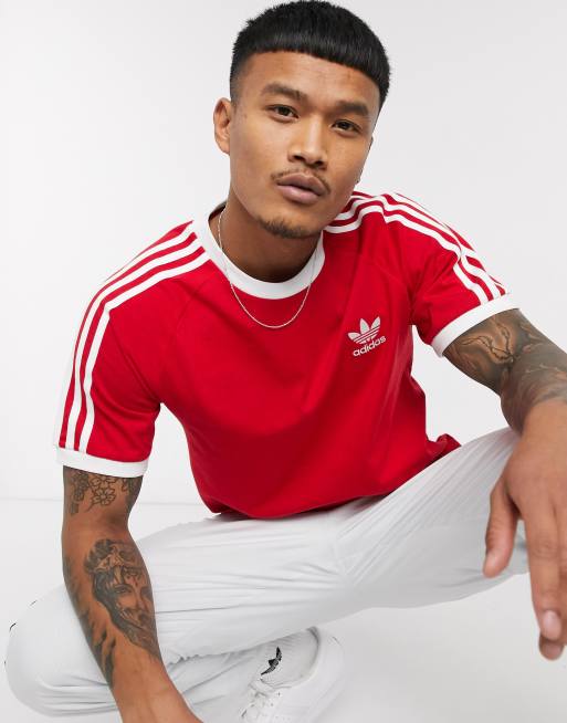 koffie Volwassenheid Picknicken adidas Originals - adicolor - T-shirt met drie strepen in rood | ASOS