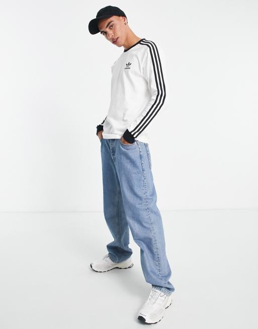 Adidas shirt with jeans discount