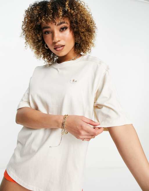 adidas Originals – adicolor – T-shirt oversize z trzema perłowymi paskami 
