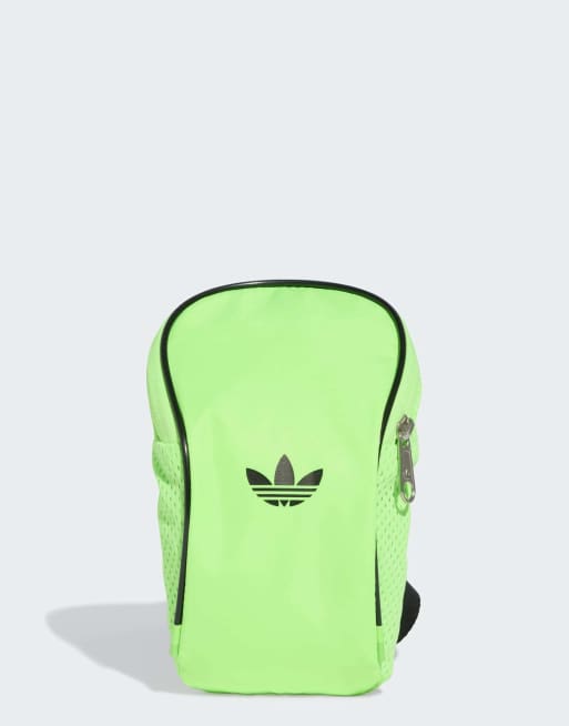 adidas Originals - Adicolor - Tas voor kleine items in signaalgroen
