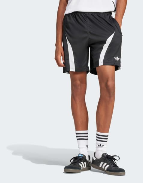 adidas Originals Adicolor teamgeist shorts in black / white - view 1
