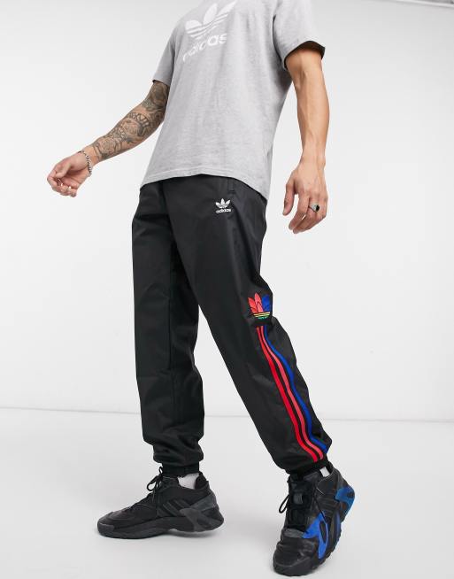 adidas Originals adicolor three stripe 3D trefoil sweatpants in black | ASOS