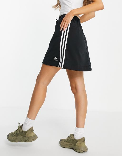 adidas Originals adicolor three stripe high waist leggings in green with  drawstring waist, ASOS