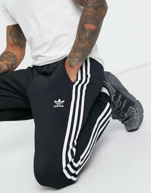 adidas Originals adicolor three stripe skinny sweatpants in black