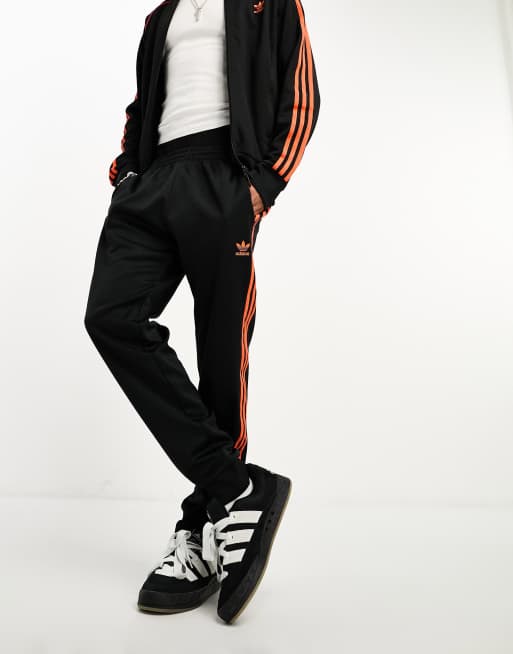 adidas Originals adicolor tracksuit joggers in black