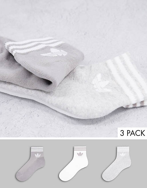 adidas Originals adicolor Trefoil 3 pack ankle socks in grey