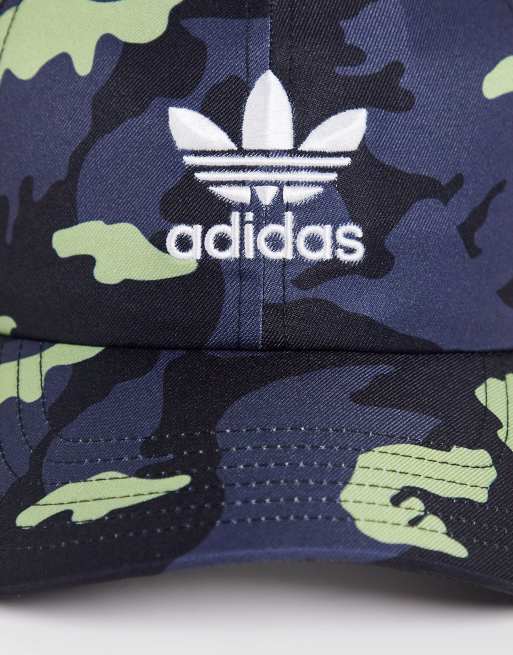 Adidas adicolor camo 2025