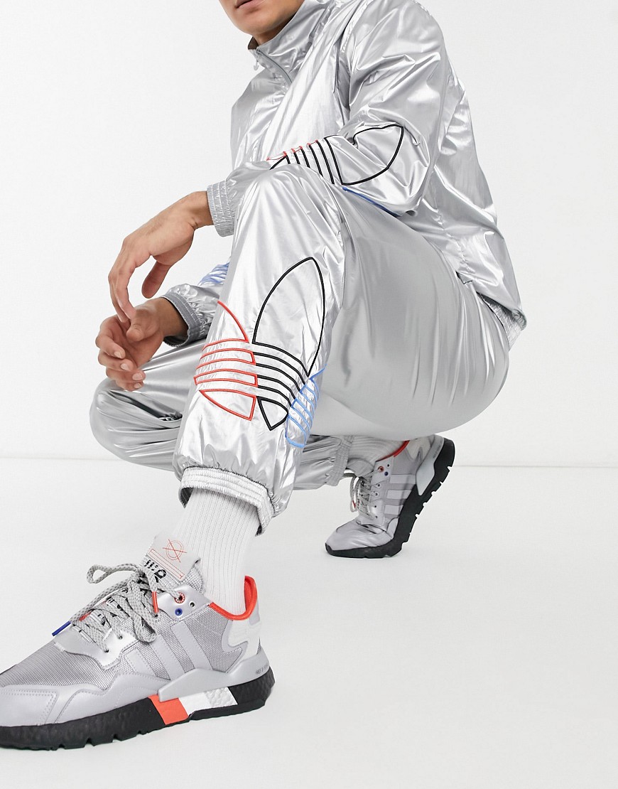 Adidas Originals - adicolor Tricolor - Trainingsbroek in zilver