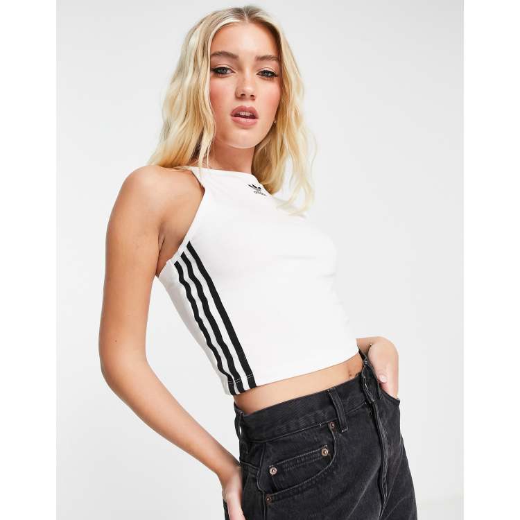 Adidas crop top outlet urban outfitters