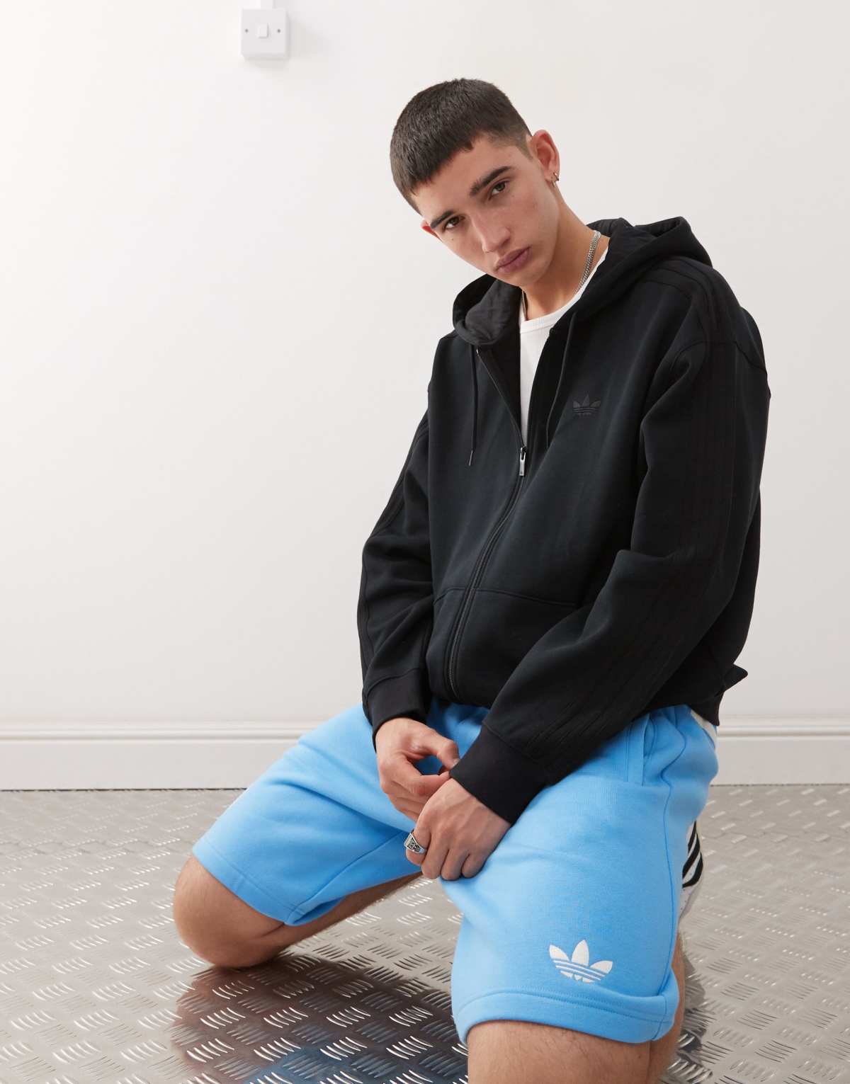 adidas Originals Adidas adicolor oversize full-zip hoodie in black / black