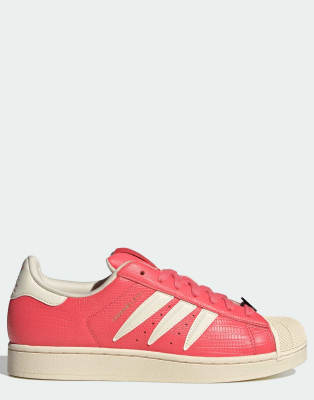Red 4