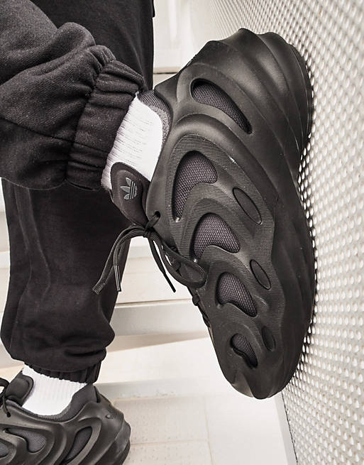 adidas Originals adifom Q trainers in triple black 